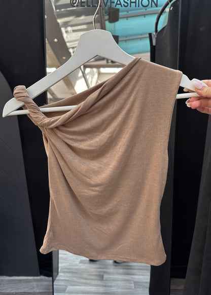 Shoulder Twist Top (Dark Caramel)